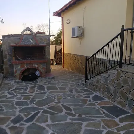 Robert Kostas Nea Iraklia